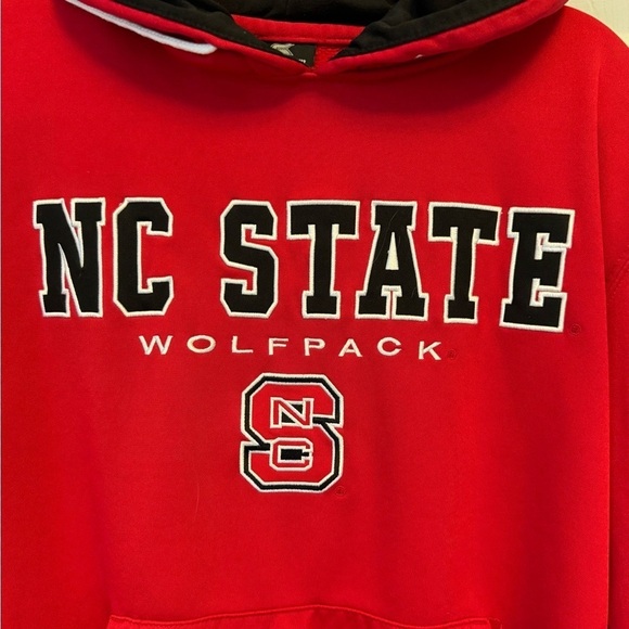 NC State Wolfpack Red Pullover Hoodie Sweatshirt Mens Sz M Medium Colosseum - Picture 2 of 8